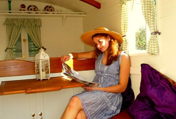 Reading Caravan